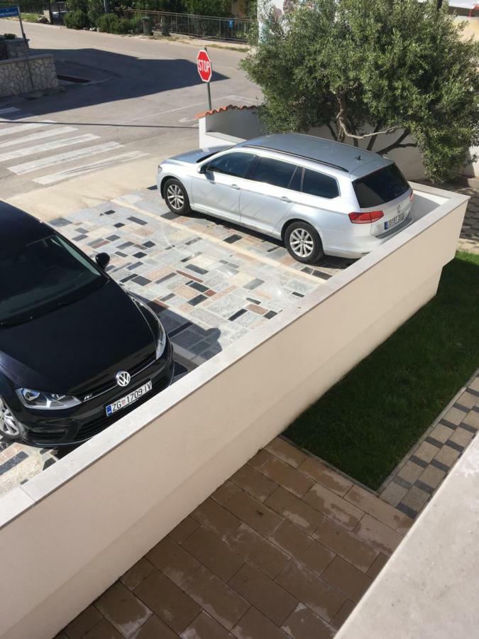 Luxury Apartments Vucinic ピロヴァッツ エクステリア 写真